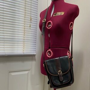 St Johns Bay Elegant Black and Brown Crossbody Bag. Used.